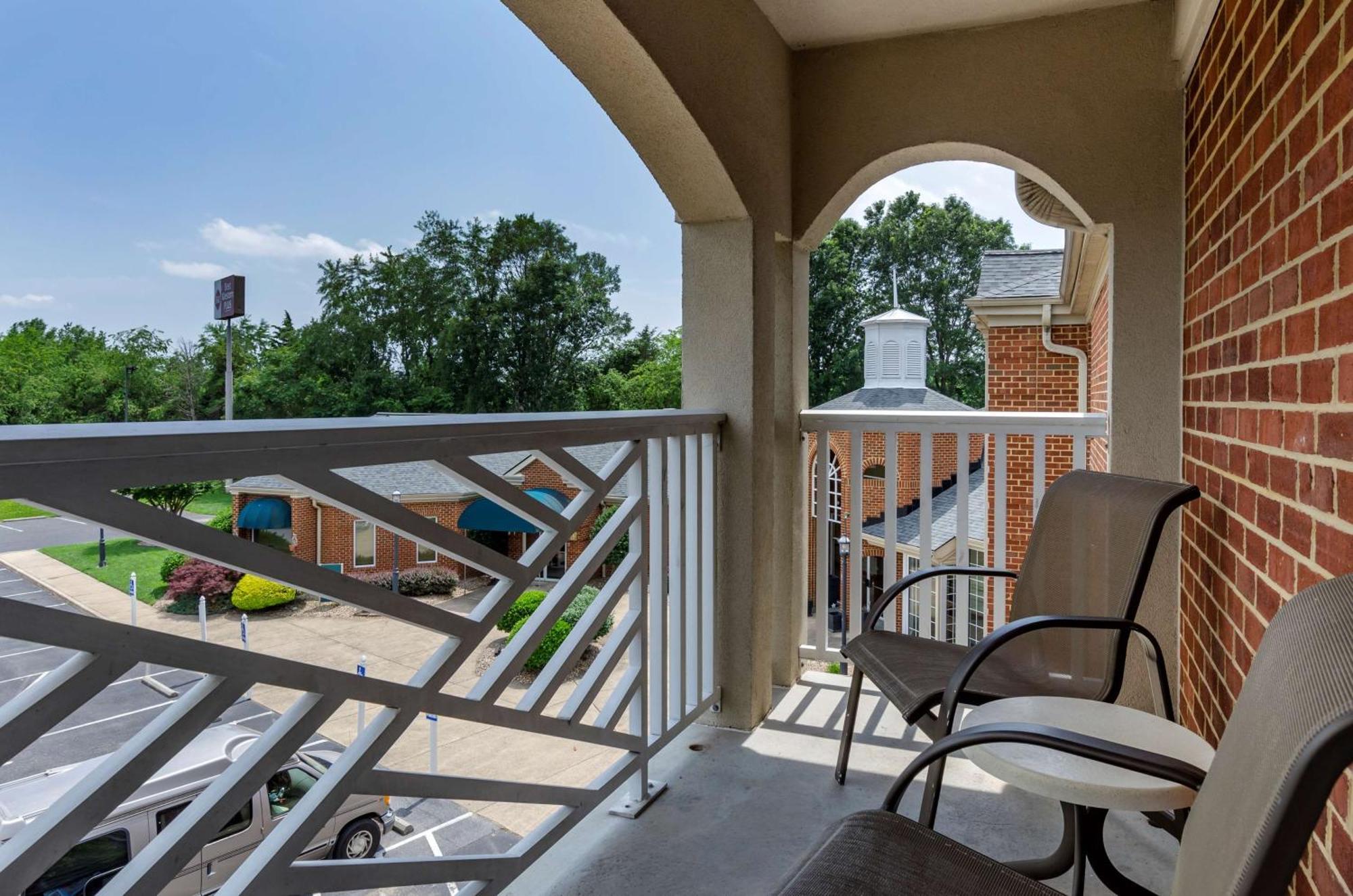 Best Western Plus Inn at Hunt Ridge Lexington Eksteriør bilde
