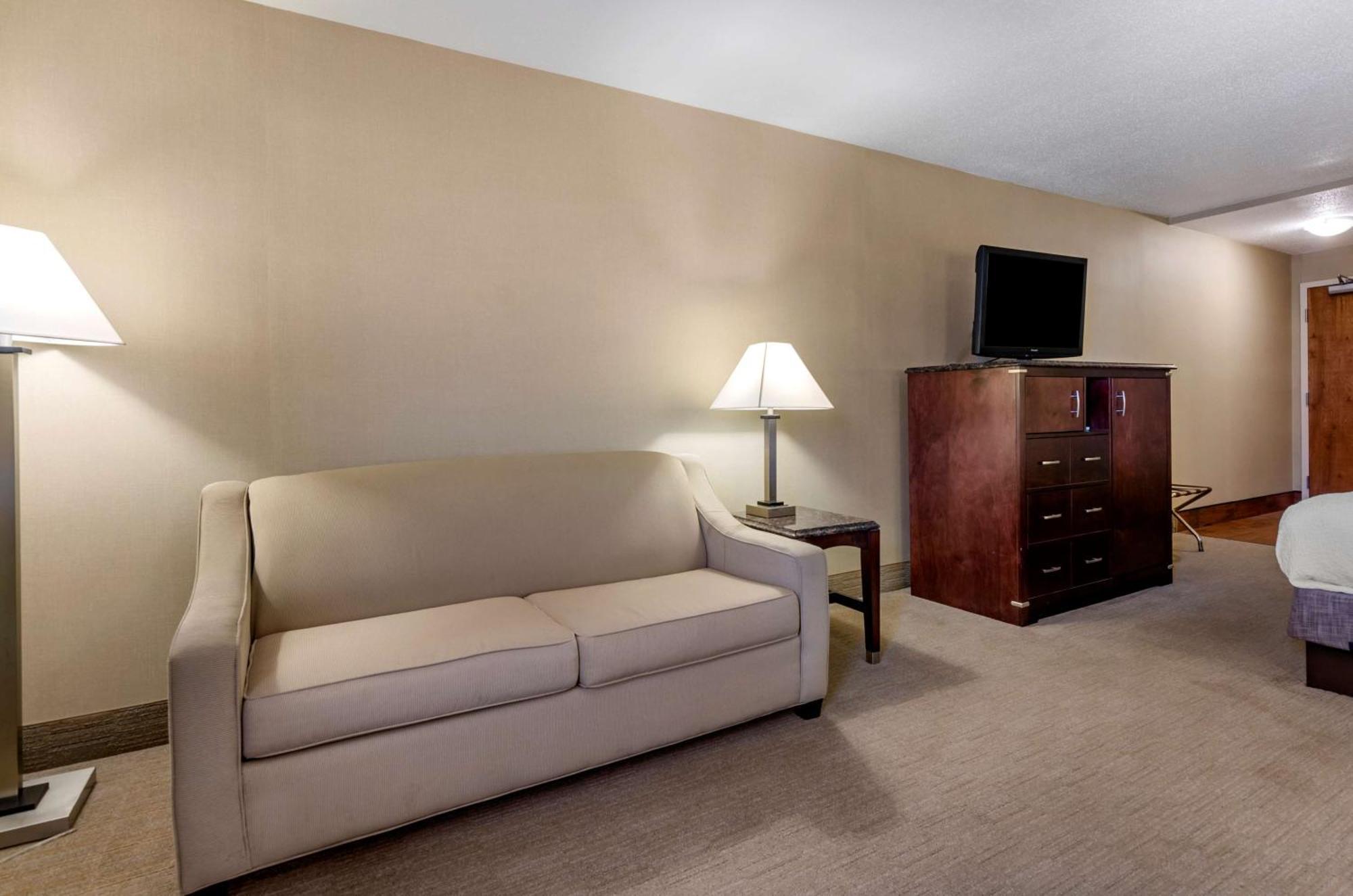 Best Western Plus Inn at Hunt Ridge Lexington Eksteriør bilde