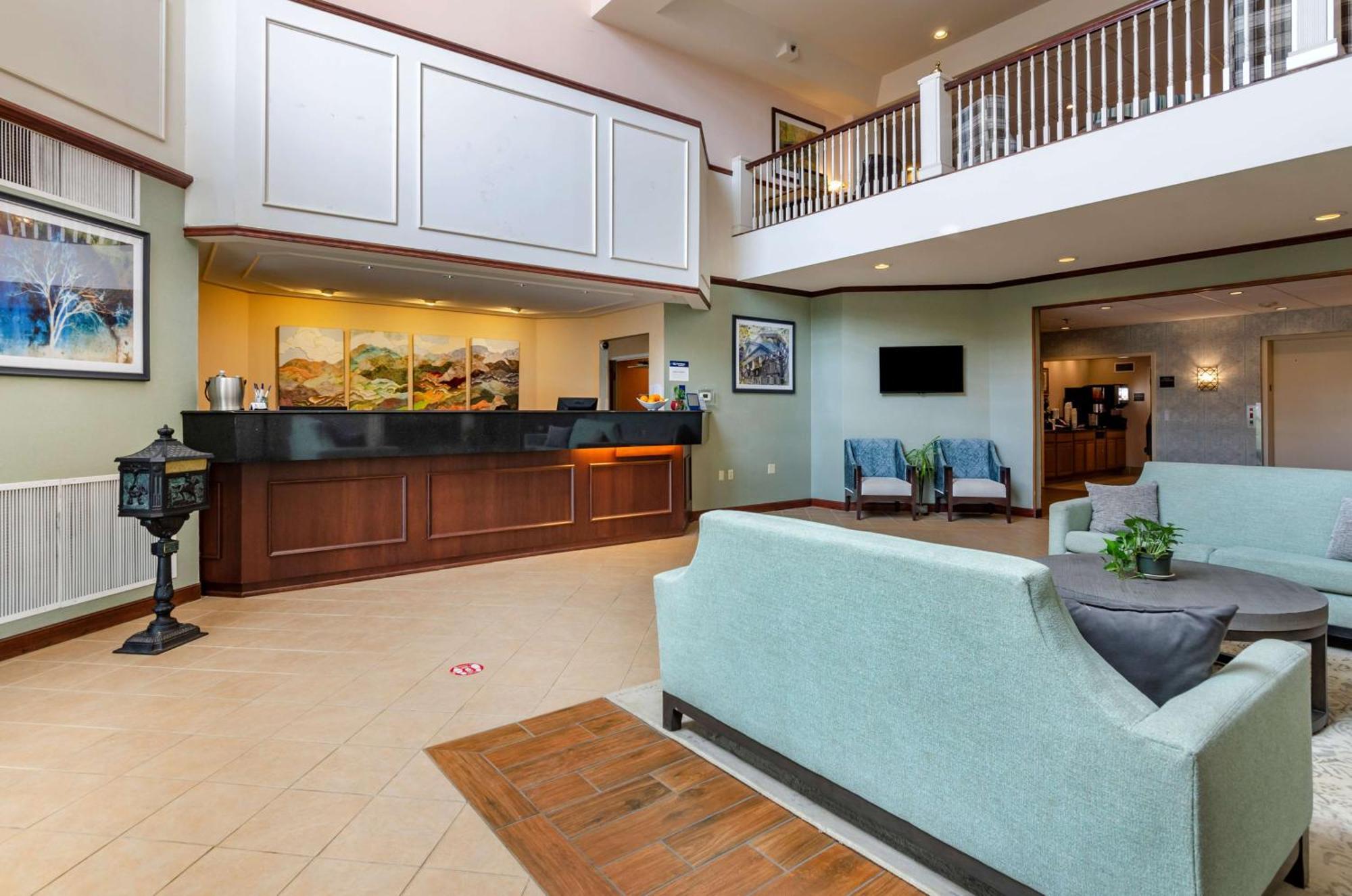 Best Western Plus Inn at Hunt Ridge Lexington Eksteriør bilde